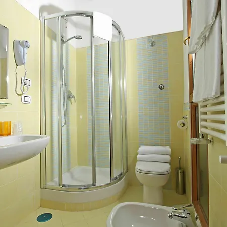 La Casa Felice A San Pietro Bed & Breakfast Rome Exterior photo